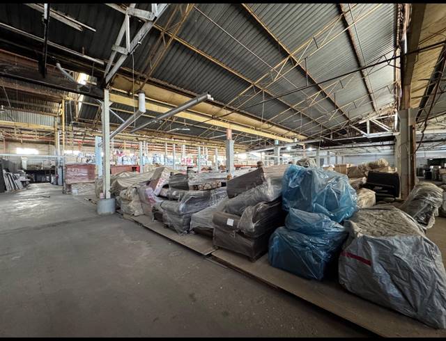 16,000M² WAREHOUSE TO LET IN INDUSTRIA WEST
